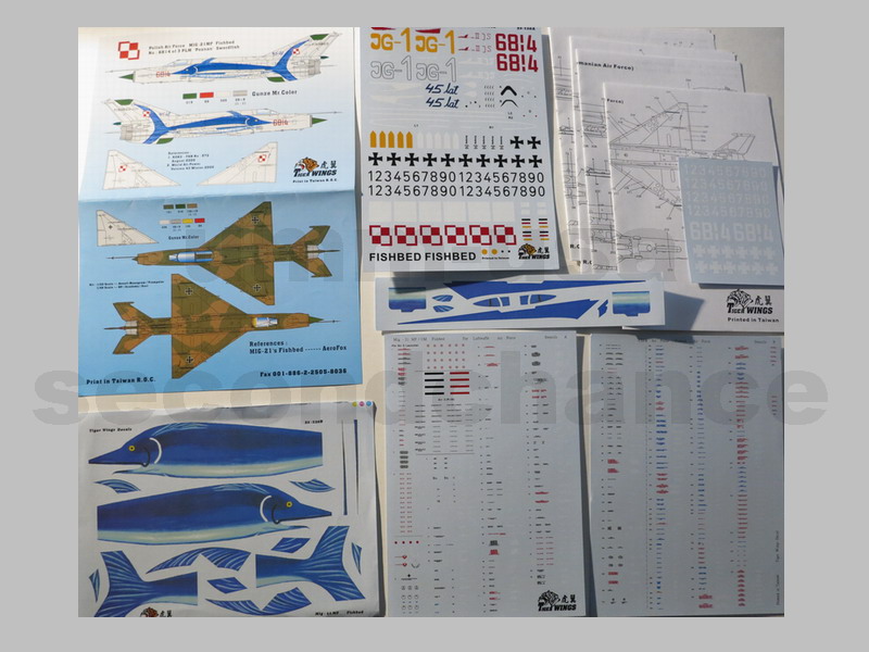 TW32120 Mig-21 MF/UM (SCH) 1/32